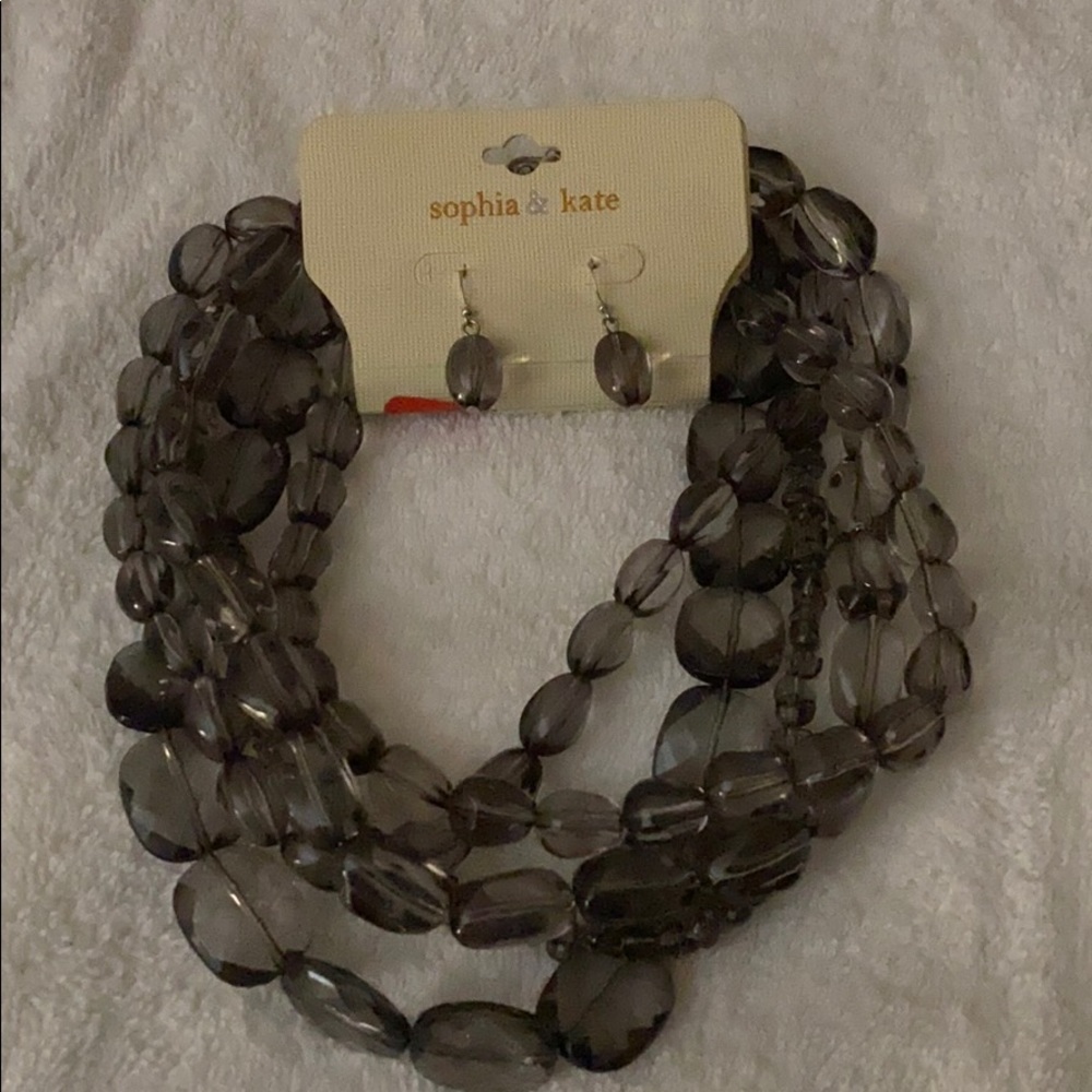 Necklace set